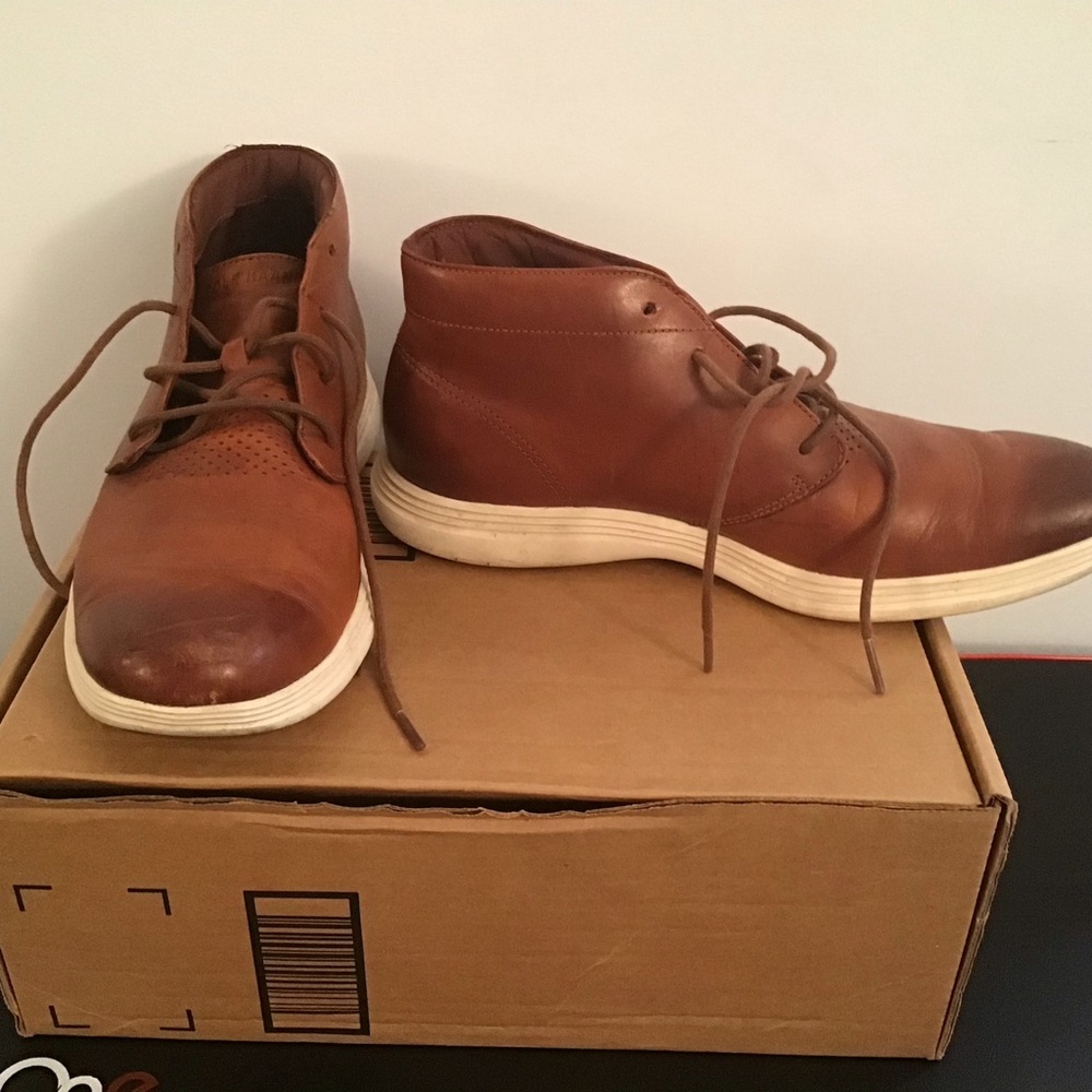 Cole Haan Brown Chukka Boots with Smooth Leather and Casual Style